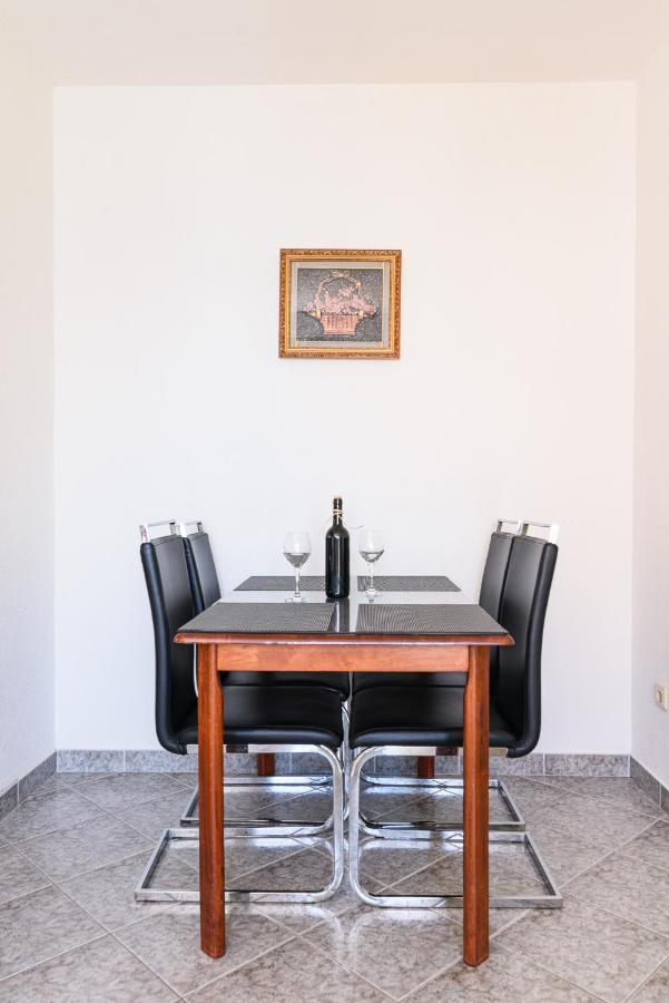 Apartmani Suki Трогір Екстер'єр фото